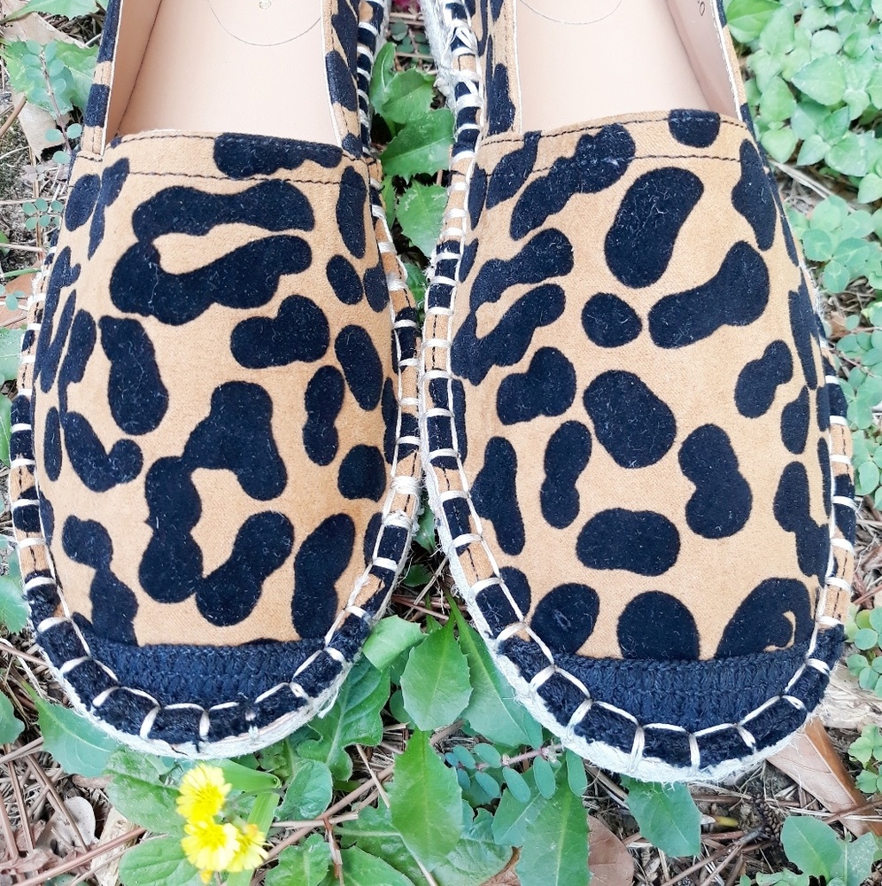 QUPID Leopard Cheetah Suede Shoes NEW ARRIVAL! - Picture 3 of 8